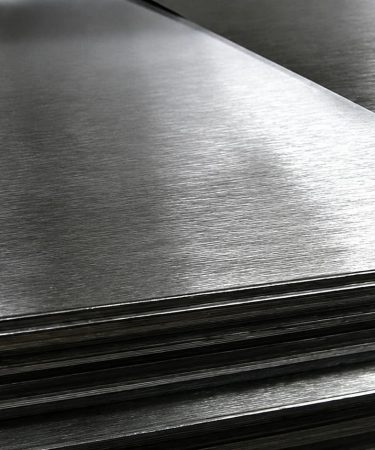 Chapa de inox preço: o que define o valor e como comprar sem errar